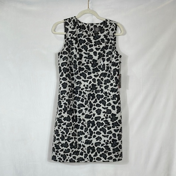 Vince Camuto Dresses & Skirts - Vince Camuto Dress Leopard Print 8 NWT Gray Black Knit